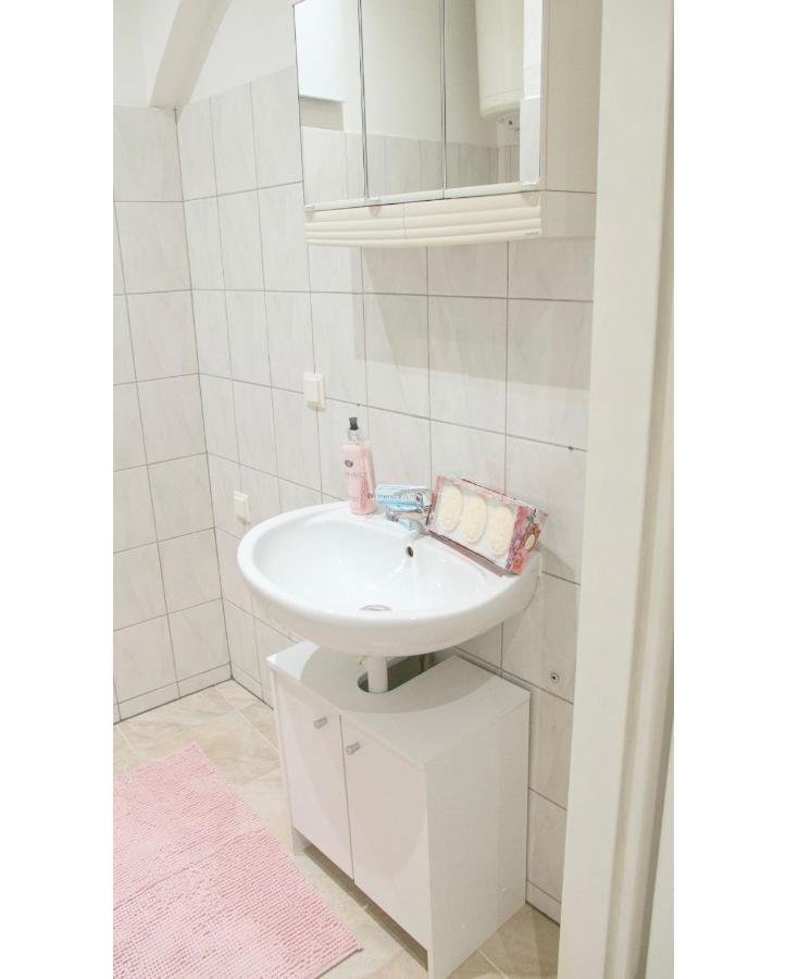 וינה Ane Apartment מראה חיצוני תמונה
