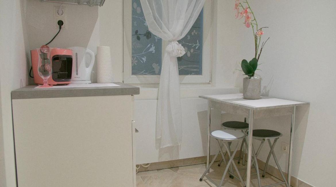 וינה Ane Apartment מראה חיצוני תמונה